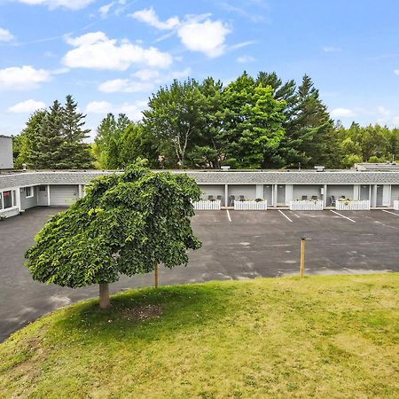 Ambassador Motel Sault Ste. Marie Exterior foto