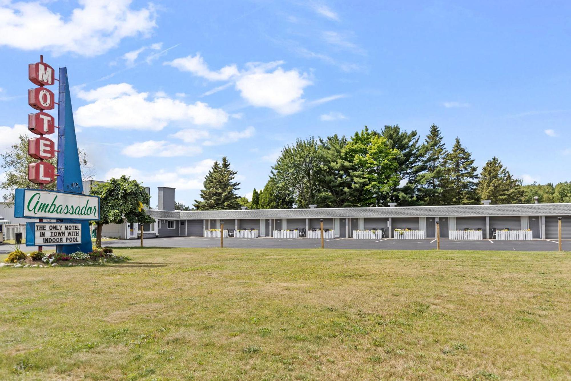 Ambassador Motel Sault Ste. Marie Exterior foto